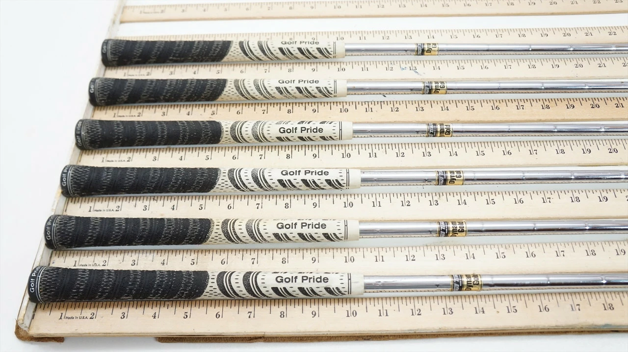 True Temper Dynamic Gold S300 34.75"-37.75" Iron Shaft Set Pulls .355T 850885 4 True Temper Dynamic Gold S300 34.75"-37.75" Iron Shaft Set Pulls .355T 850885 - Image 2