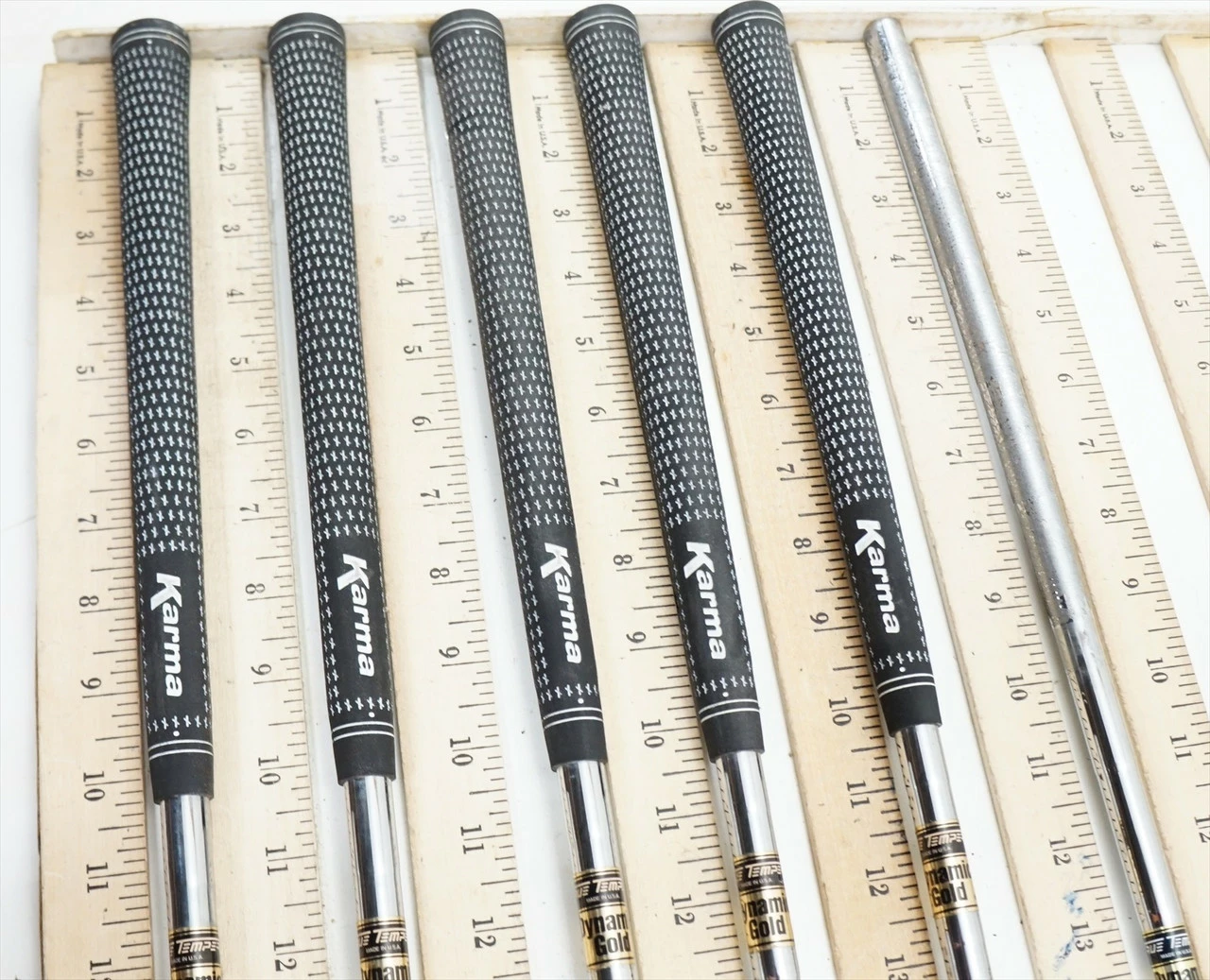 True Temper Dynamic Gold R300 34.25"-36.75" 6pc Iron Shaft Set .355 913913 4 True Temper Dynamic Gold R300 34.25"-36.75" 6pc Iron Shaft Set .355 913913 - Image 2