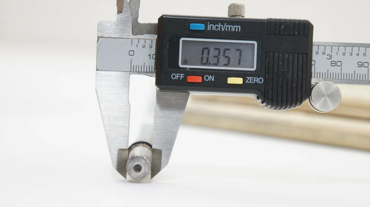 Kbs Tour-V 100 R 100g Regular 33.5"-37.25" 10pc Iron Shaft Set .355 Taper 981430 7 Kbs Tour-V 100 R 100g Regular 33.5"-37.25" 10pc Iron Shaft Set .355 Taper 981430 - Image 5