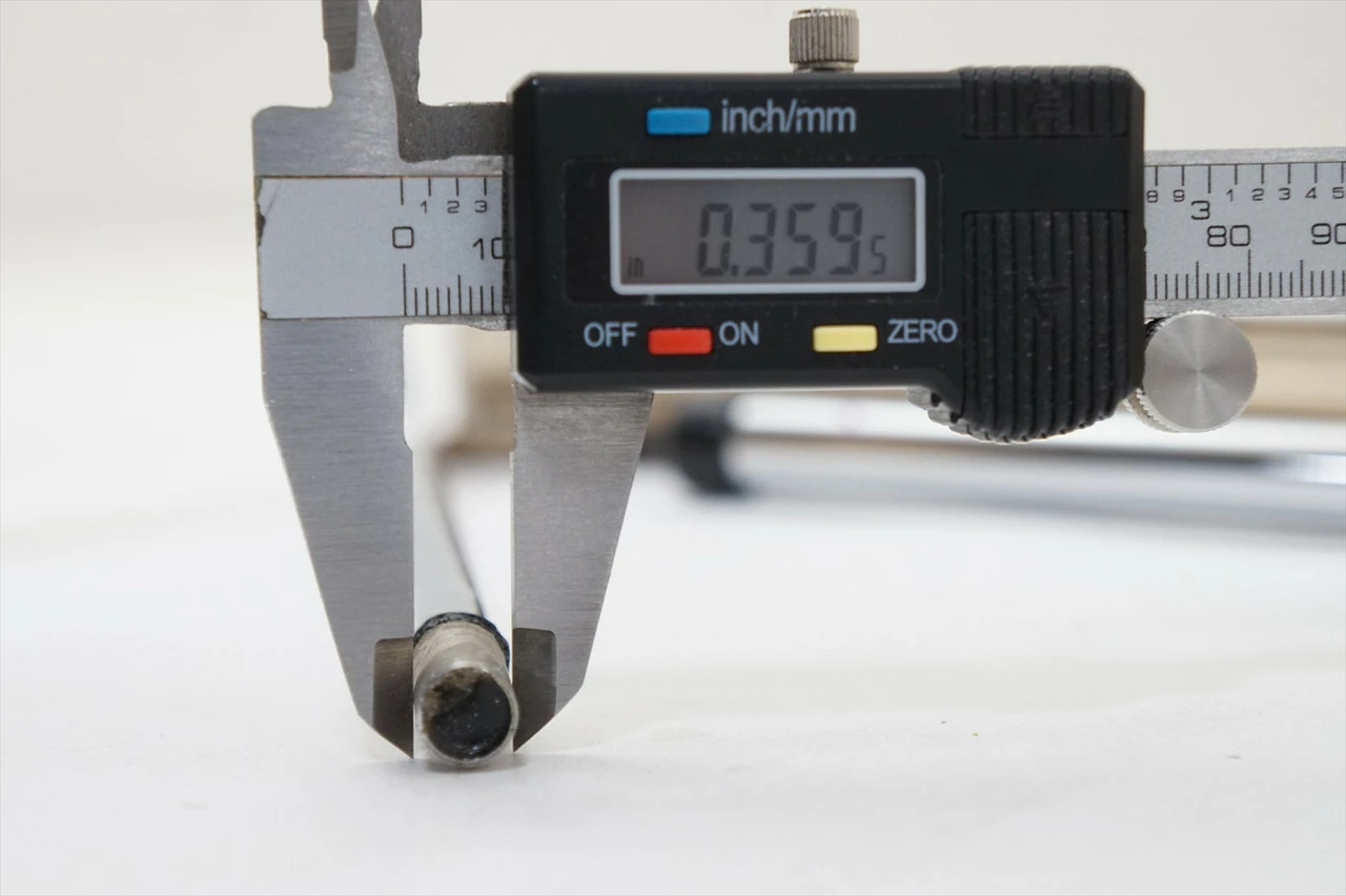 True Temper Dynamic Gold Amt Red S300 34"-37" 7pc Iron Shaft Set Pulls 1014671 7 True Temper Dynamic Gold Amt Red S300 34"-37" 7pc Iron Shaft Set Pulls 1014671 - Image 5