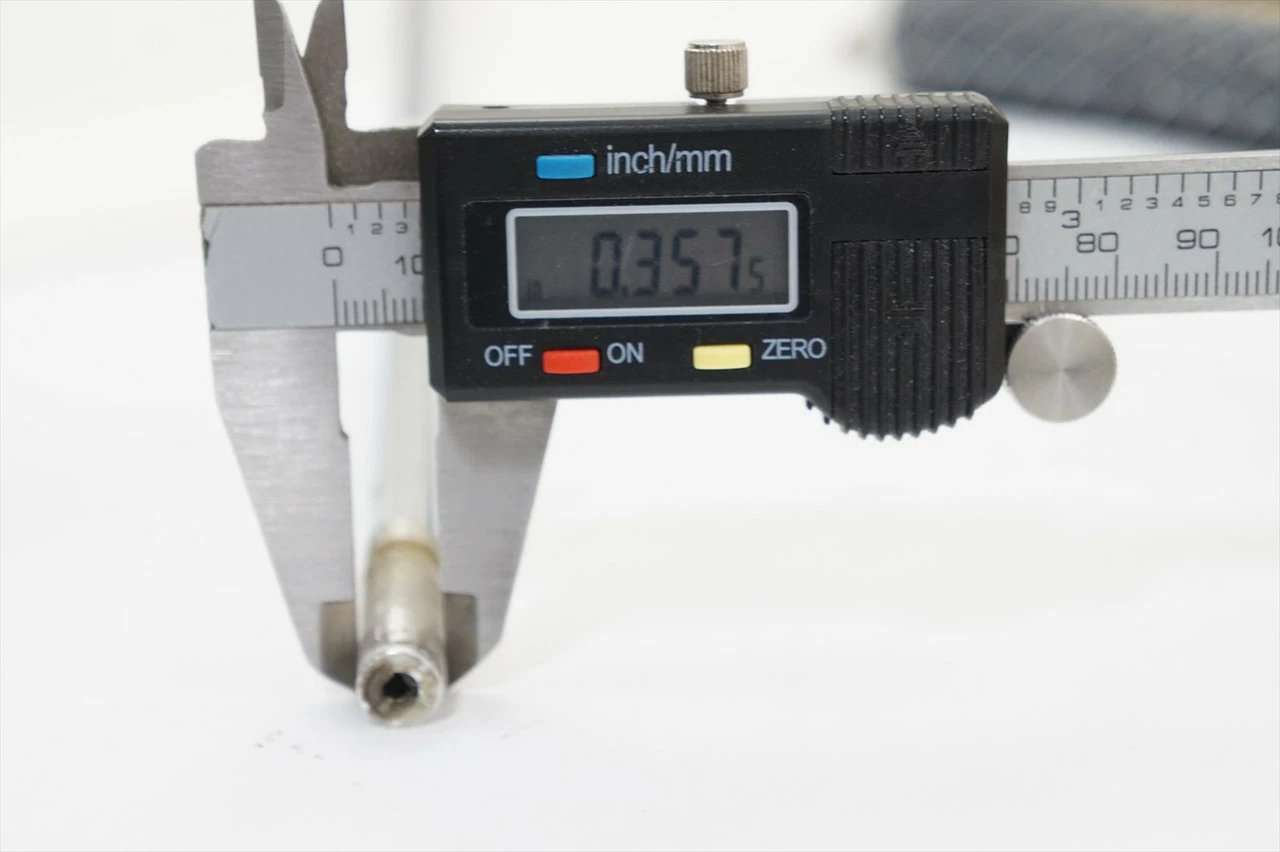 True Temper True Temp Dyn Gold Amt Tour Issue S400 34.25"-37.25" 7Pc Shaft Set Pulls 1021183 7 True Temper True Temp Dyn Gold Amt Tour Issue S400 34.25"-37.25" 7Pc Shaft Set Pulls 1021183 - Image 5