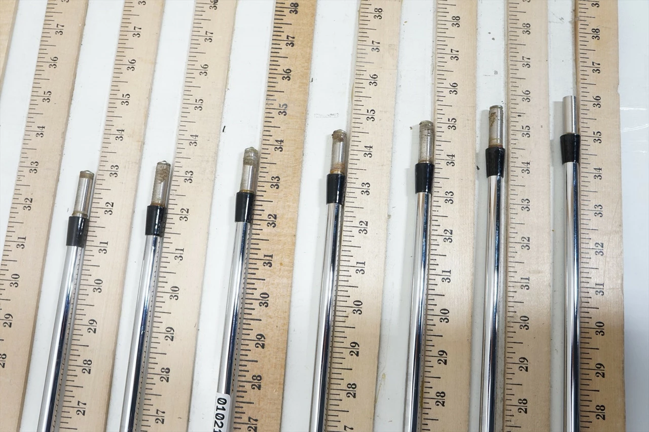 True Temper Dynamic Gold Tour Issue S400 33-36" 7pc Iron Shaft Set Pulls 1021184 5 True Temper Dynamic Gold Tour Issue S400 33-36" 7pc Iron Shaft Set Pulls 1021184 - Image 3