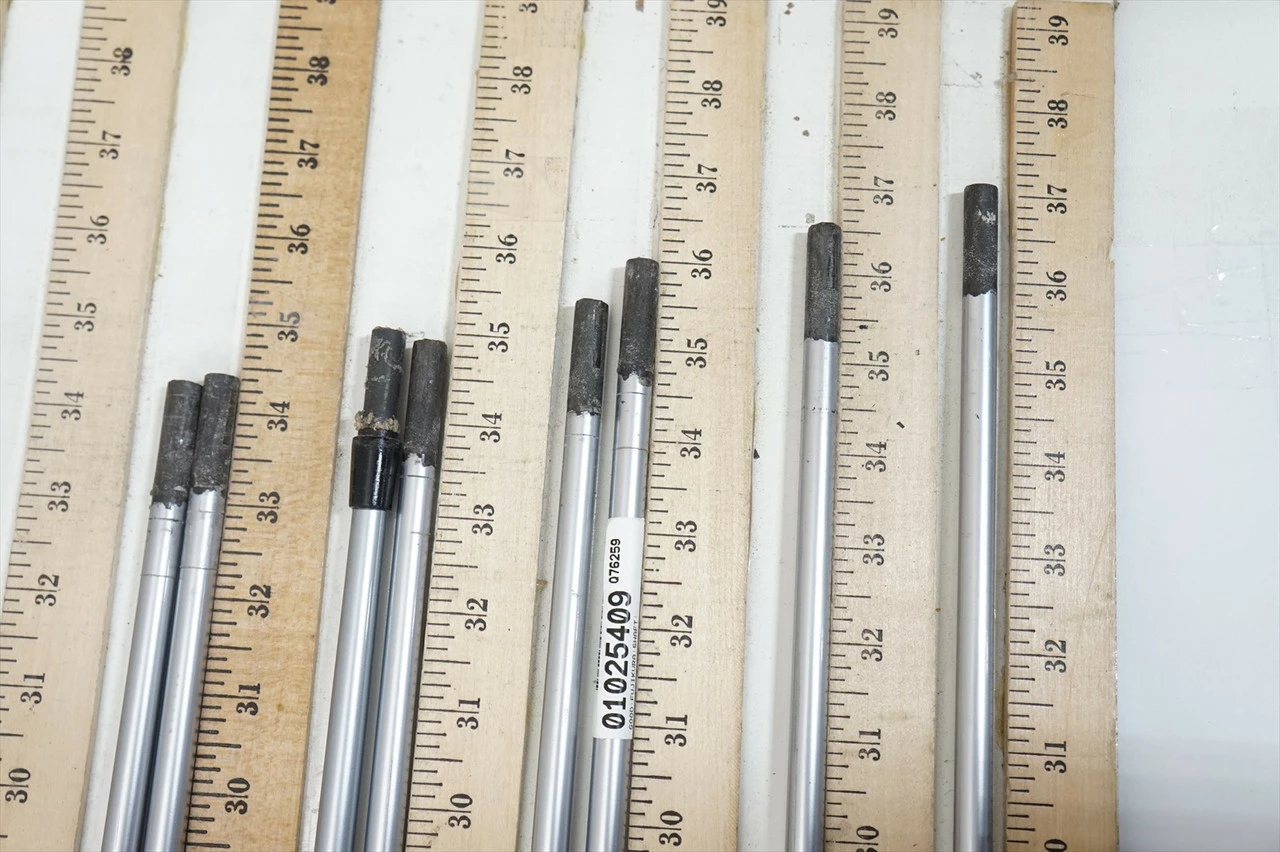 Fujikura Vista Pro 40 Pure R2 Senior 34.25"-37" 8pc Shaft Set Pulls .370 1025409 5 Fujikura Vista Pro 40 Pure R2 Senior 34.25"-37" 8pc Shaft Set Pulls .370 1025409 - Image 3