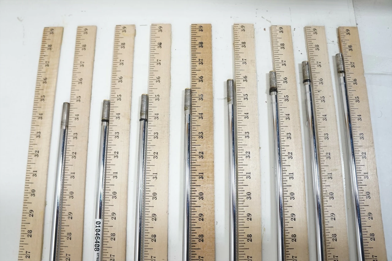 True Temper Amt Red R300 Regular 34.75"-37.5" 8pc Iron Shaft Set .355 1046408 5 True Temper Amt Red R300 Regular 34.75"-37.5" 8pc Iron Shaft Set .355 1046408 - Image 3