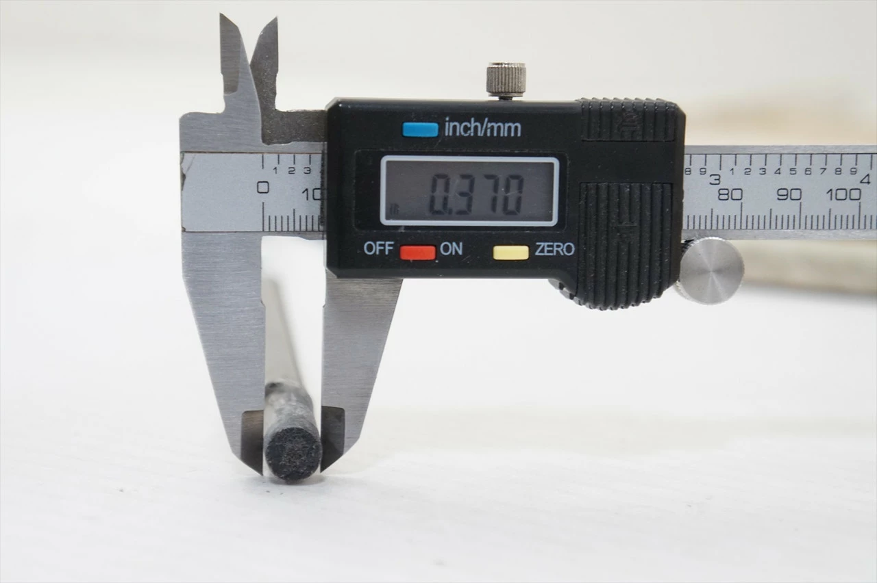 UST Mamiya UST Recoil 660 F3 60g Regular 35"-37" 5pc Iron Shaft Set .370 1046409 7 UST Mamiya UST Recoil 660 F3 60g Regular 35"-37" 5pc Iron Shaft Set .370 1046409 - Image 5